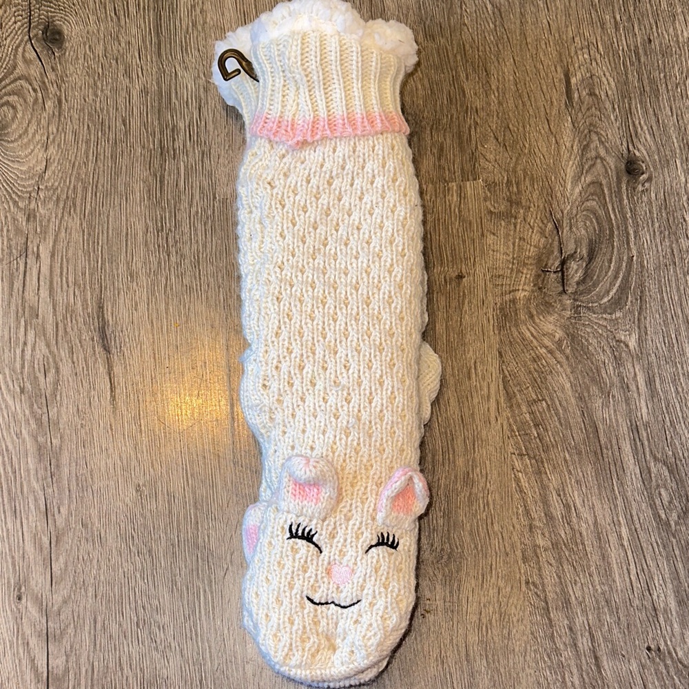 Jane and Bleecker Cream and Pink Knit Socks